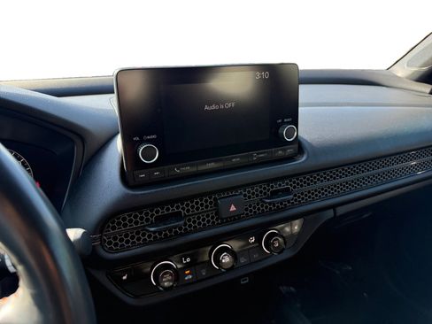 Used 2023 Honda HR-V Sport image 9