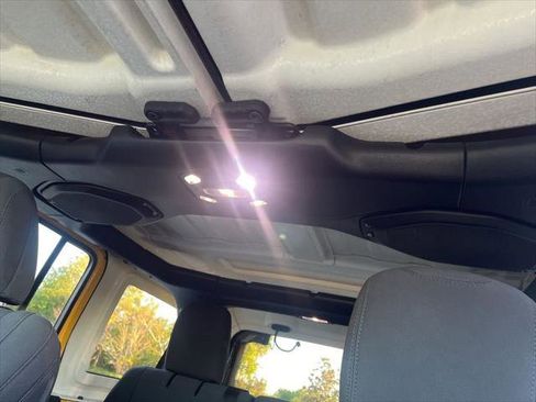 Certified 2020 Jeep Wrangler Unlimited Sport S image 34