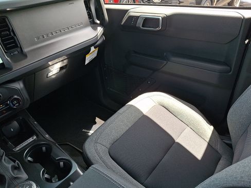 New 2026 Ford Bronco Big Bend AWD/4WD image 16