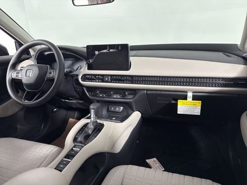 New 2026 Honda HR-V LX image 19