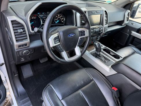 Used 2019 Ford F150 Lariat AWD/4WD image 11