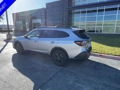 Used 2020 Subaru Outback Onyx Edition XT w/ Popular Package #2 image 4