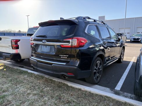 Used 2023 Subaru Ascent Limited w/ Technology Package image 6