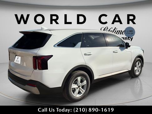 New 2026 Kia Sorento LX image 6