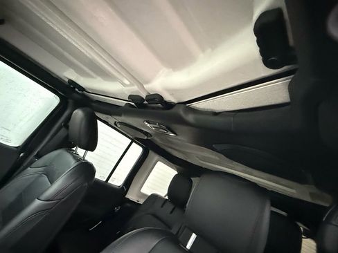 Used 2023 Jeep Wrangler Unlimited Sahara w/ Cold Weather Group image 37