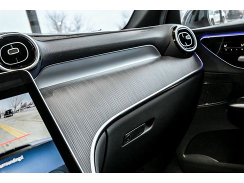 Certified 2026 Mercedes-Benz GLC 300 4MATIC image 19