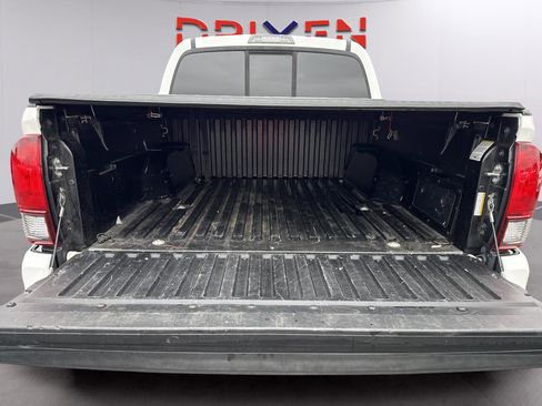 Used 2021 Toyota Tacoma SR w/ SR Convenience Package RWD image 34