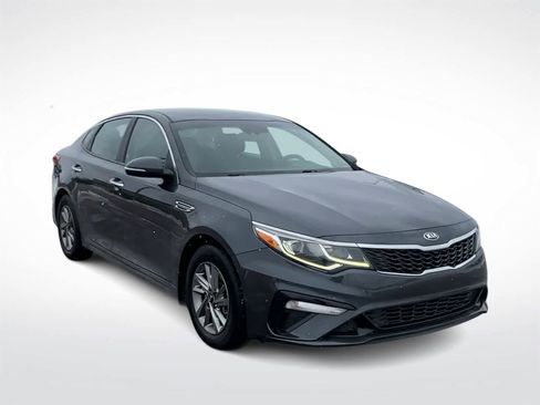 Used 2019 Kia Optima LX image 2