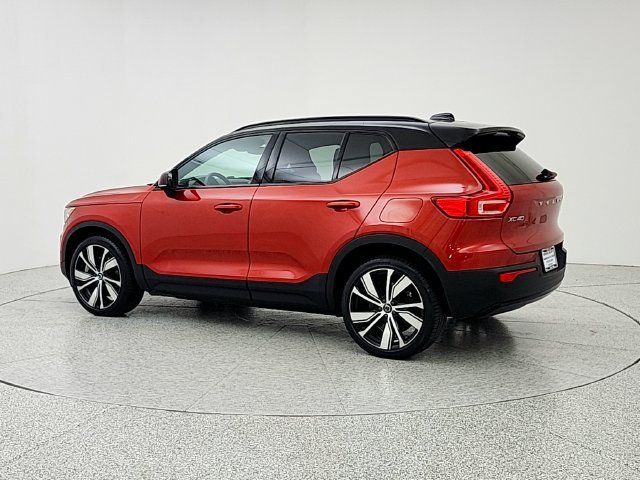 Used 2022 Volvo XC40 P8 Recharge Plus AWD/4WD image 7