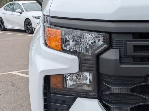 Used 2024 Chevrolet Silverado 1500 Custom Trail Boss w/ LPO, Dark Essentials Package image 9