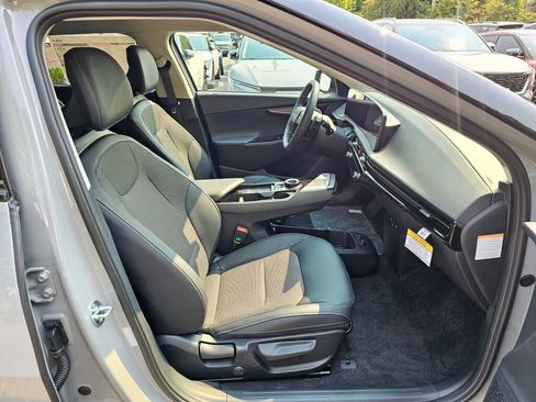 New 2026 Kia EV6 Light AWD/4WD image 27