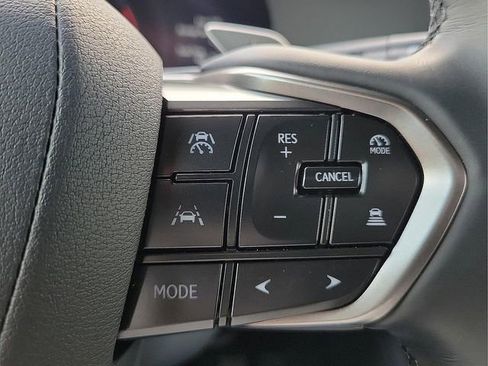 Used 2025 Lexus GX 550 AWD/4WD image 25