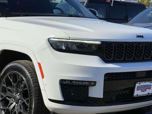 Used 2023 Jeep Grand Cherokee L Summit w/ High Altitude Package AWD/4WD image 7