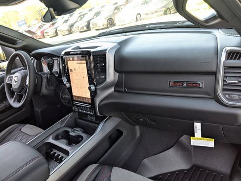 New 2025 RAM 2500 Big Horn AWD/4WD image 41