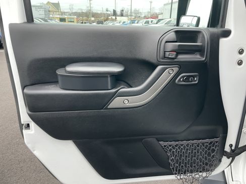 Used 2017 Jeep Wrangler Unlimited Sport w/ Quick Order Package 24S image 34