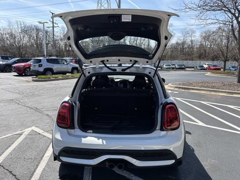 Certified 2023 MINI Cooper S FWD image 9