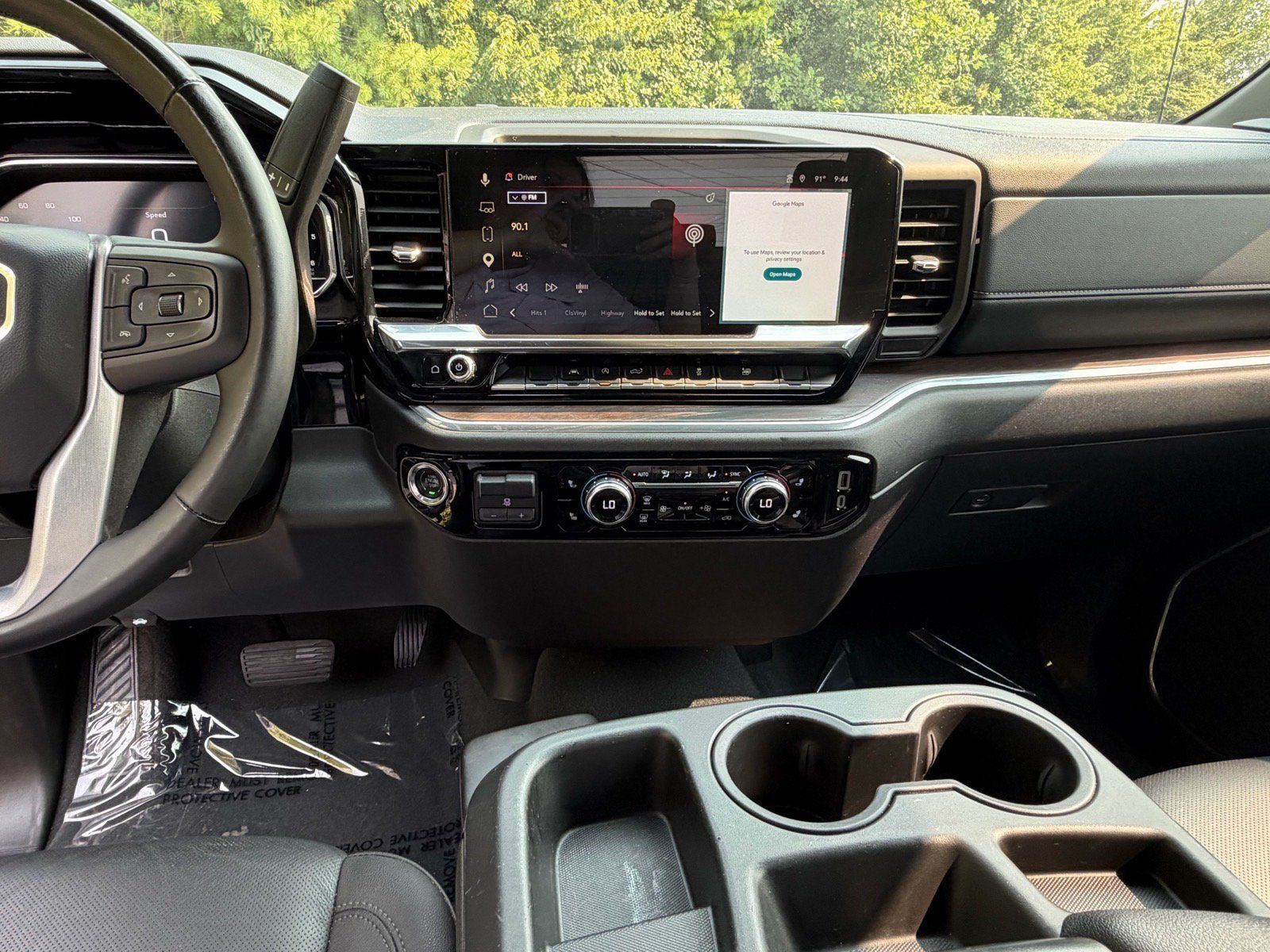 Used 2025 GMC Sierra 1500 SLT AWD/4WD image 44