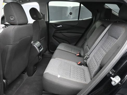 Used 2022 Chevrolet Equinox LT image 10