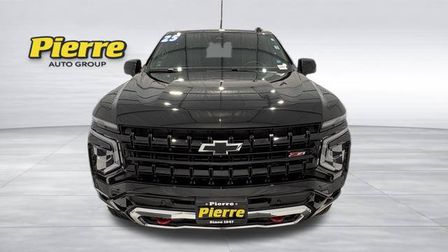 Used 2025 Chevrolet Suburban Z71 AWD/4WD image 9