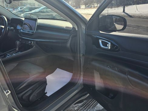 Used 2022 Jeep Compass Trailhawk w/ Trailhawk Convenience Group image 8