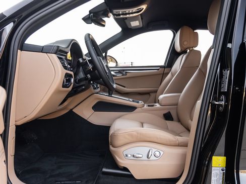 Certified 2026 Porsche Macan S AWD/4WD image 23