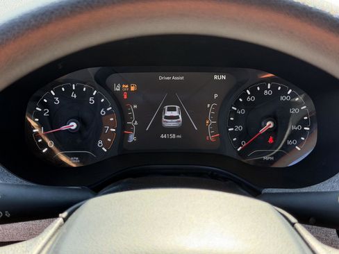 Used 2023 Jeep Compass Sport AWD/4WD image 11
