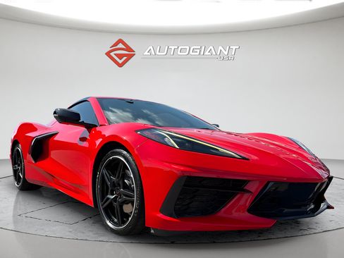 Used 2020 Chevrolet Corvette Stingray Premium Cpe w/ 3LT Preferred Equipment Group RWD image 12