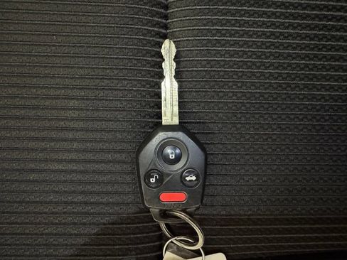 Used 2024 Subaru Legacy AWD/4WD image 17