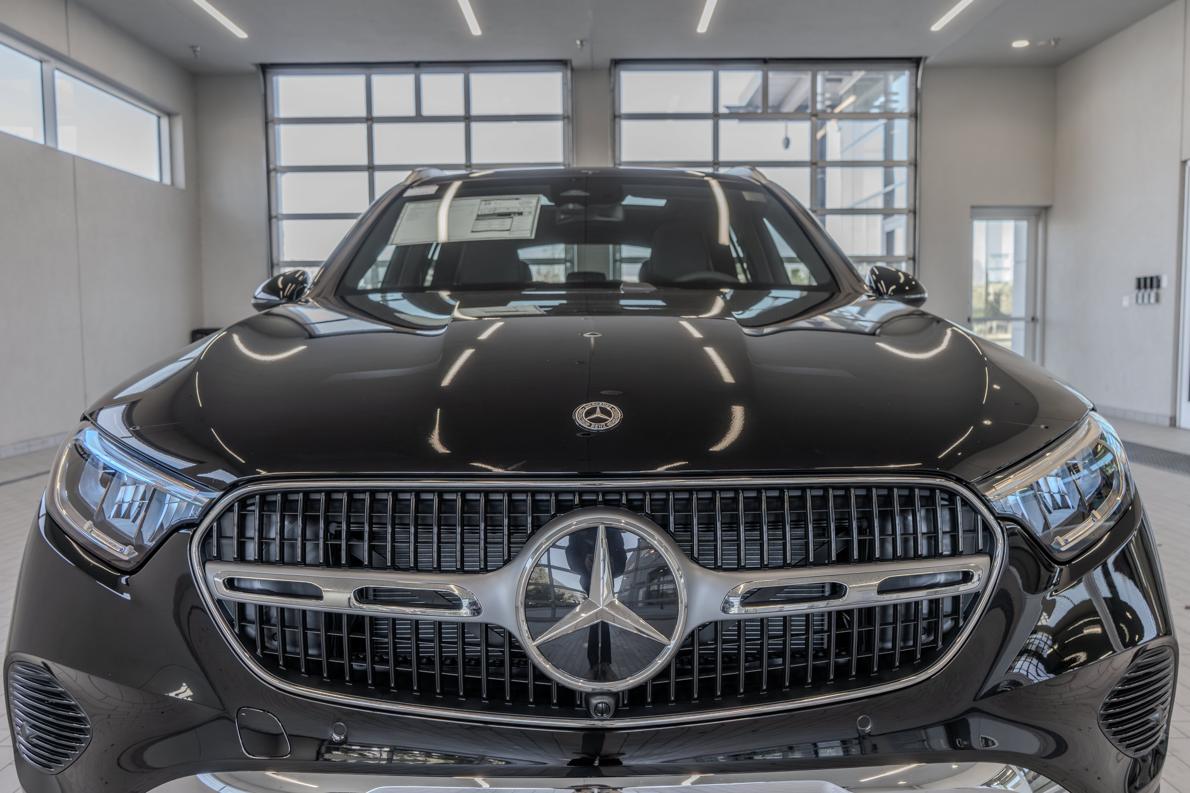 Used 2026 Mercedes-Benz GLC 300 4MATIC image 23