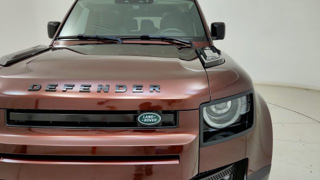 Used 2023 Land Rover Defender 130 First Edition AWD/4WD image 25