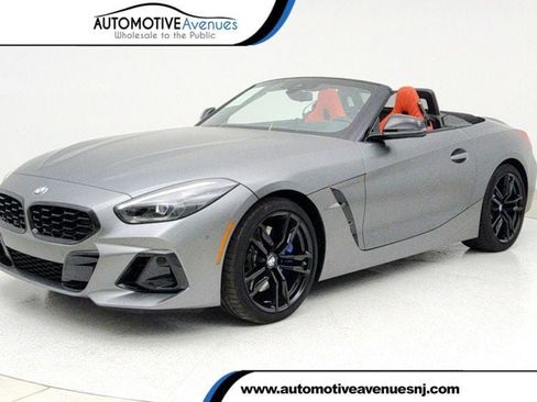 Used 2025 BMW Z4 M40i w/ Premium Package image 1