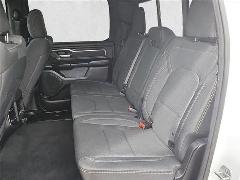 Used 2019 RAM 1500 Big Horn AWD/4WD image 17