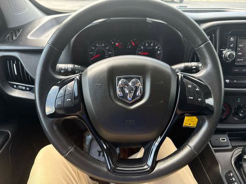 Used 2021 RAM ProMaster City Tradesman SLT image 18