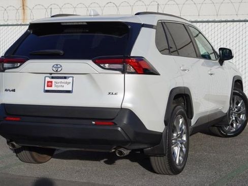 Certified 2023 Toyota RAV4 XLE Premium image 7