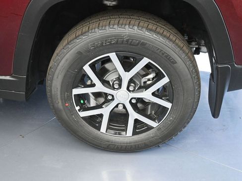 New 2025 Jeep Grand Cherokee Limited w/ Trailer Tow Package image 15