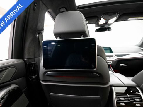 Used 2021 BMW ALPINA XB7 AWD/4WD image 22