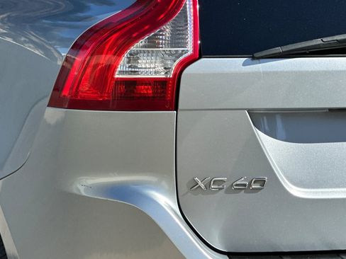 Used 2013 Volvo XC60 T6 Platinum Sport Utility 4D AWD/4WD image 32