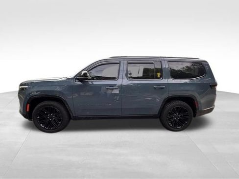 Used 2026 Jeep Grand Wagoneer Limited AWD/4WD image 5