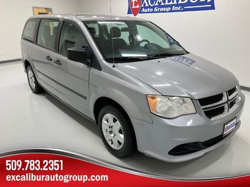 Used 2013 Dodge Grand Caravan American Value Package image 37