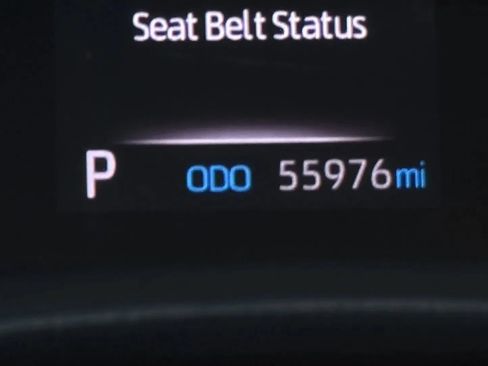 Used 2020 Toyota Highlander L FWD image 13