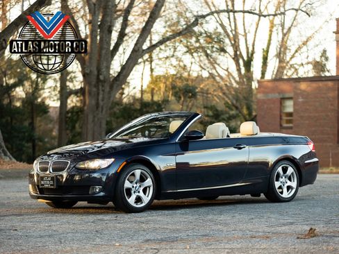 Used 2009 BMW 328i Convertible image 1
