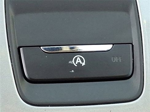 Used 2024 Ford Edge SEL image 26