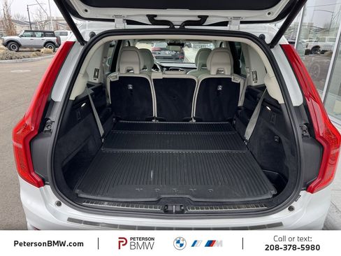 Used 2020 Volvo XC90 T6 Momentum w/ Protection Package Premier image 7