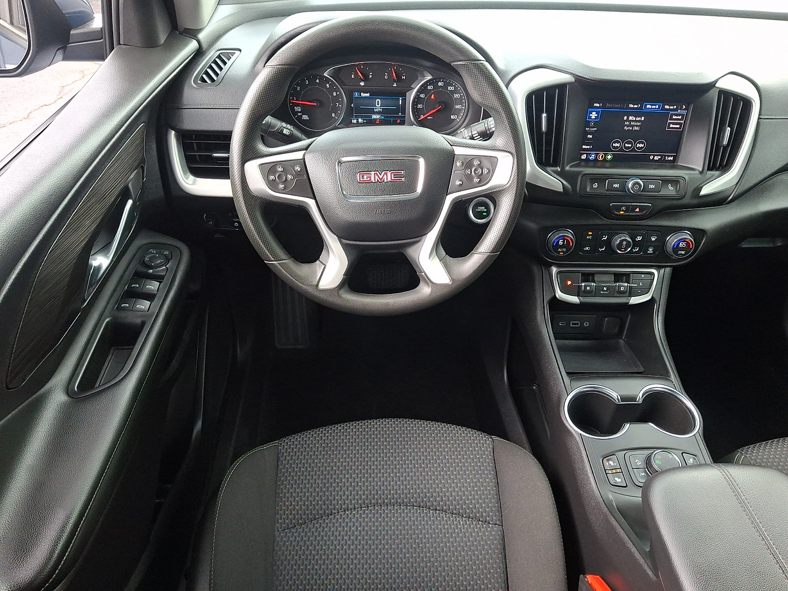 Used 2024 GMC Terrain SLE w/ Driver Convenience Package AWD/4WD image 12
