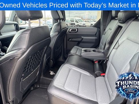 Used 2024 Ford Bronco Everglades AWD/4WD image 22
