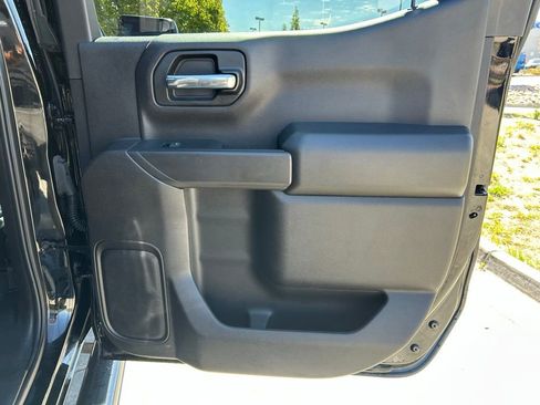 Used 2023 Chevrolet Silverado 1500 Custom AWD/4WD image 25