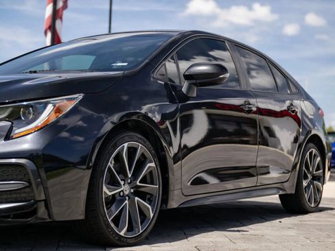 Used 2021 Toyota Corolla SE FWD image 7