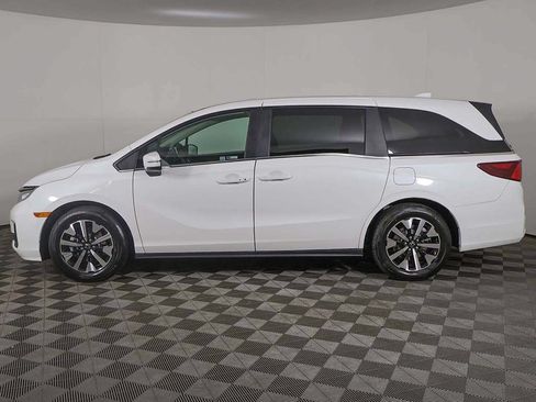 New 2026 Honda Odyssey EX-L image 8
