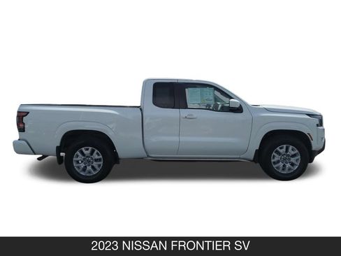 Used 2023 Nissan Frontier SV w/ SV Convenience Package RWD image 6
