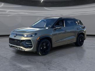 New 2026 Volkswagen Tiguan SE R-Line FWD video 1